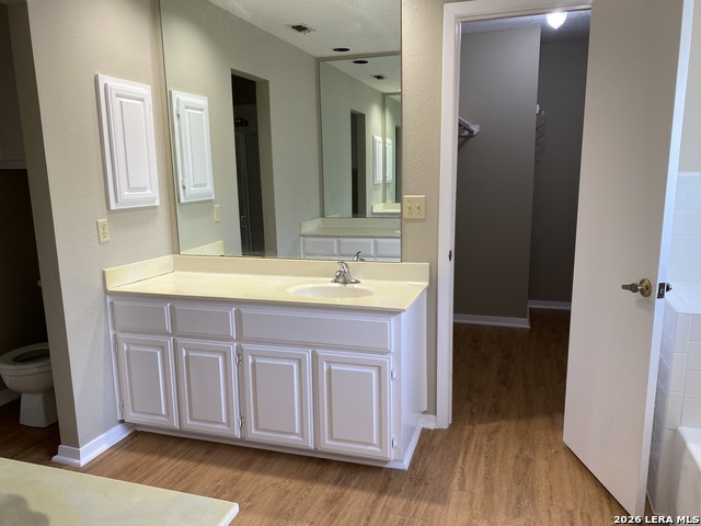 Image 14 of 25 For 5842 Spring Vly