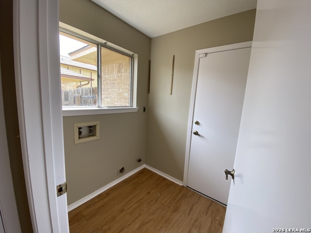 Image 22 of 25 For 5842 Spring Vly