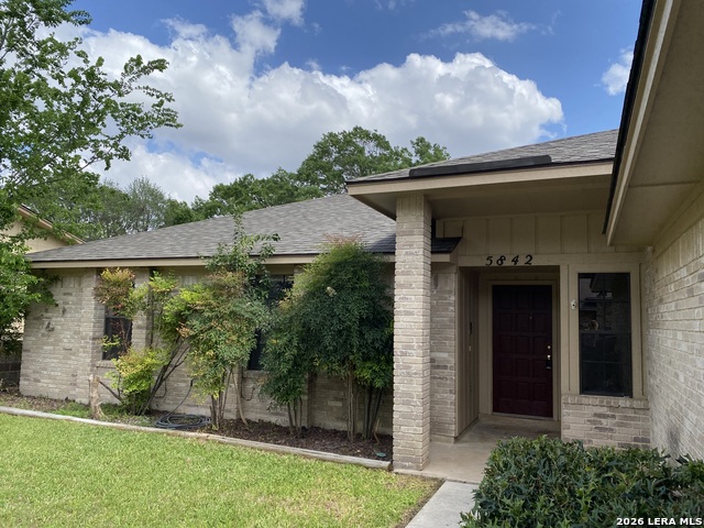 Image 3 of 25 For 5842 Spring Vly