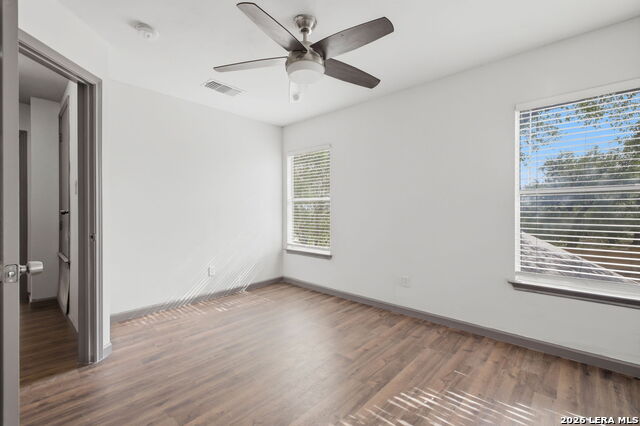 Image 26 of 40 For 16550 Alwick Ln