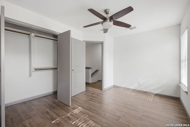 Image 27 of 40 For 16550 Alwick Ln