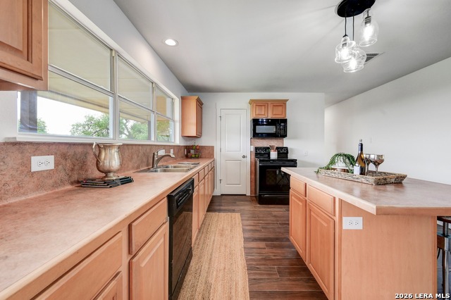 Image 18 of 50 For 1267 River Bend Dr