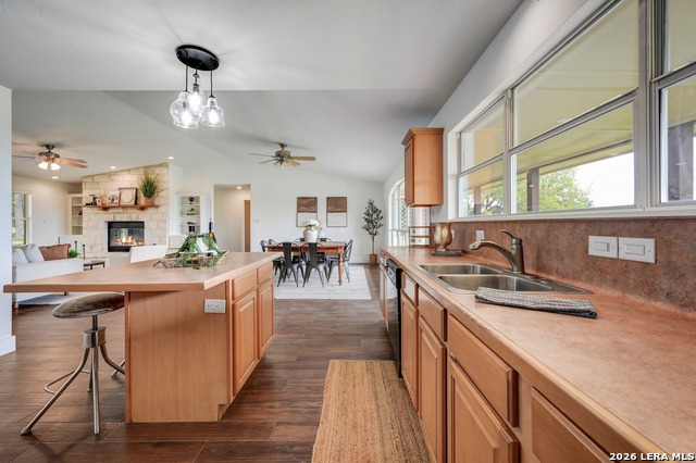 Image 19 of 50 For 1267 River Bend Dr