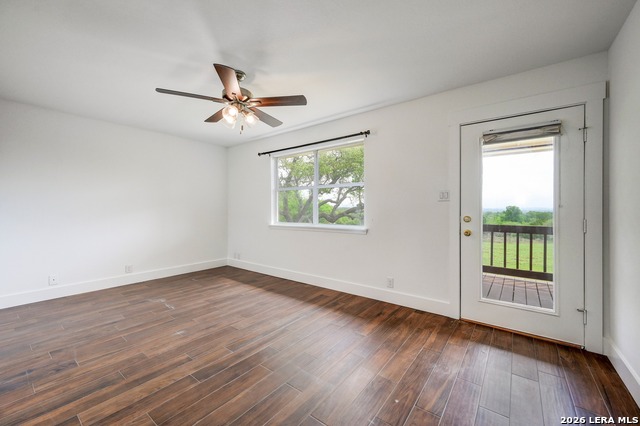 Image 26 of 50 For 1267 River Bend Dr