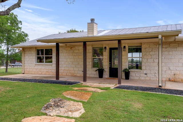 Image 3 of 50 For 1267 River Bend Dr