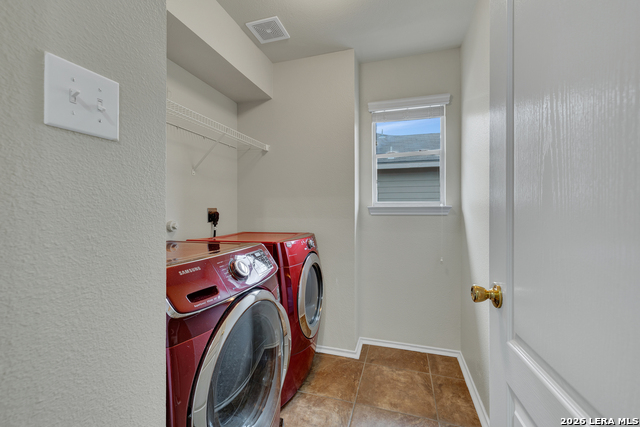 Image 31 of 35 For 2554 Dove Crossing Dr