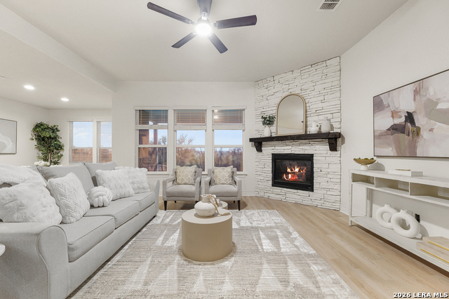 Image 12 of 55 For 2727 Running Fawn