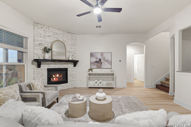 Image 15 of 55 For 2727 Running Fawn