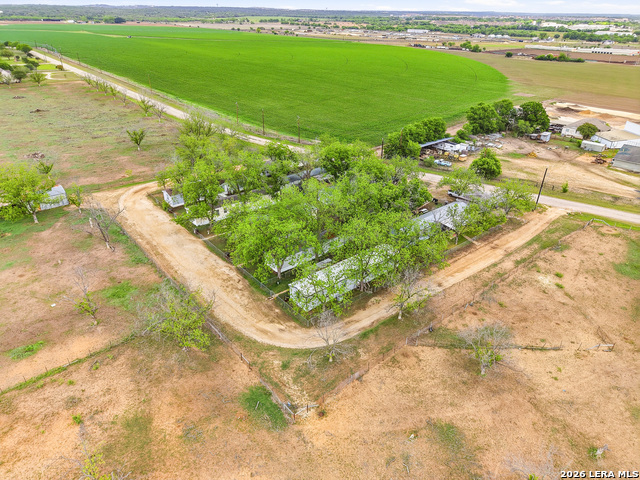 Listing photo id 12 for 135 County Road 480