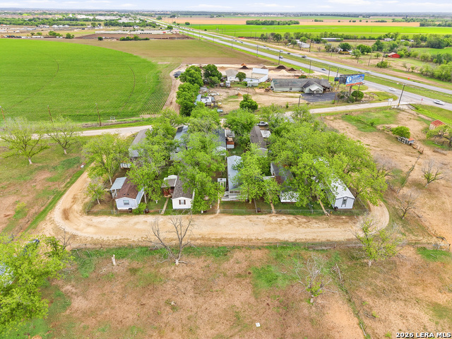 Listing photo id 13 for 135 County Road 480