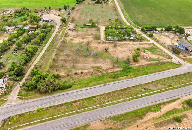 Listing photo id 7 for 135 County Road 480