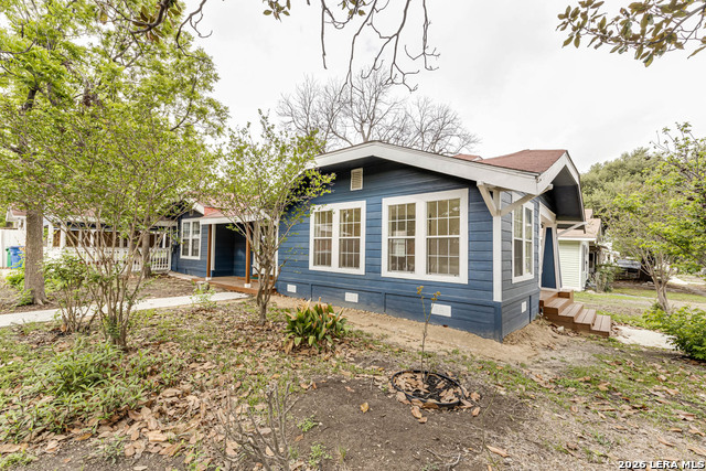 Image 23 of 28 For 1002 Fulton  