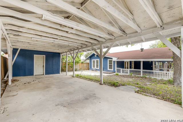 Image 27 of 28 For 1002 Fulton  