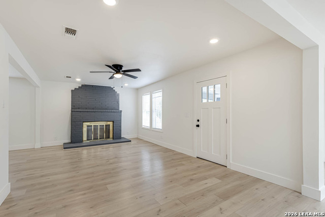 Image 3 of 28 For 1002 Fulton  