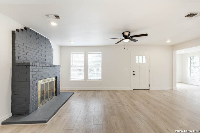 Image 4 of 28 For 1002 Fulton  