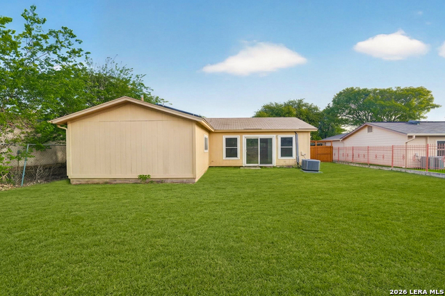 Image 23 of 24 For 5827 Sun Bay