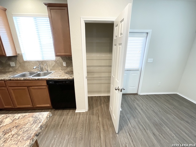 Image 17 of 49 For 11930 Silent Cyn