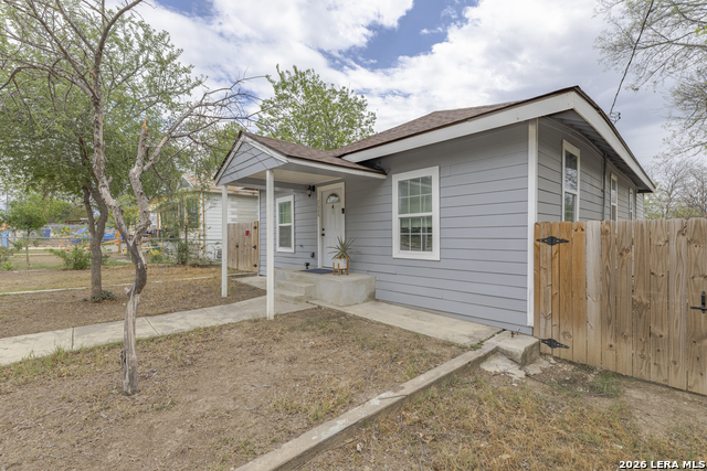 Image 2 of 23 For 2608 Leal St