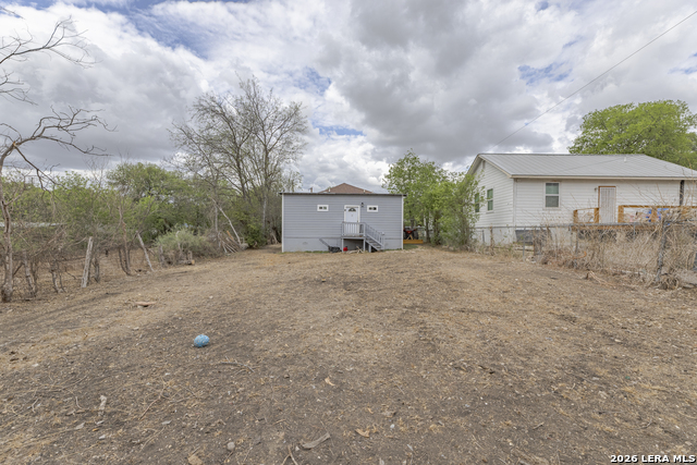 Image 21 of 23 For 2608 Leal St