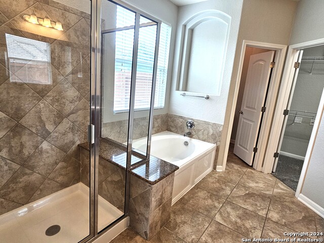 Image 20 of 39 For 649 Cavan  