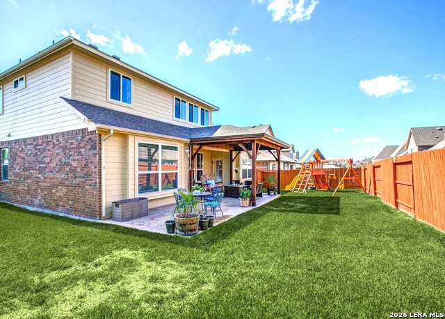 Image 36 of 39 For 649 Cavan  