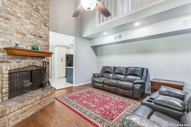 Image 2 of 25 For 1315 Mount Vieja