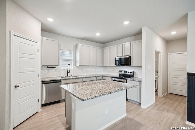 Image 22 of 48 For 20039 Lonesome Dove