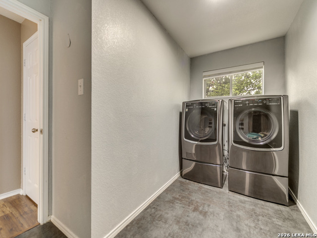 Image 23 of 26 For 7643 Presidio Sands