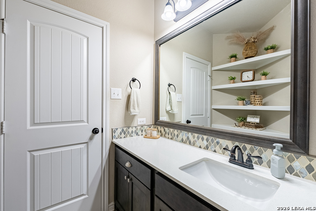 Image 40 of 45 For 2873 Ranch Road 1888