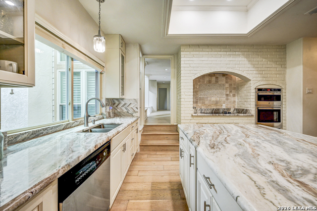 Image 15 of 49 For 11827 Mill Rock Rd