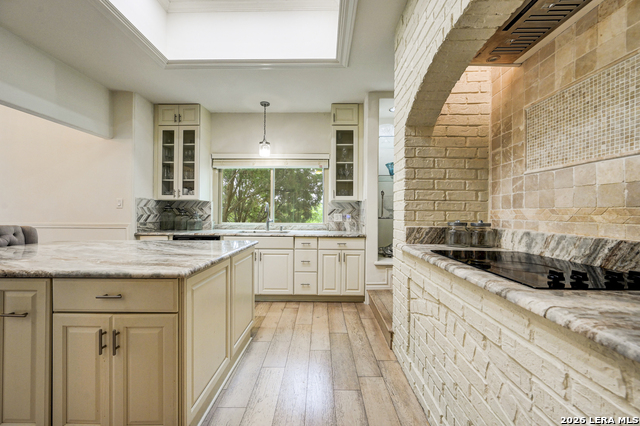 Image 16 of 49 For 11827 Mill Rock Rd