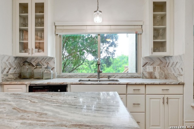 Image 19 of 49 For 11827 Mill Rock Rd