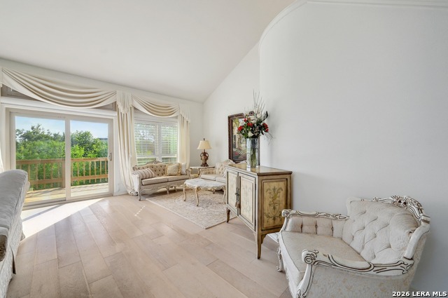 Image 8 of 49 For 11827 Mill Rock Rd