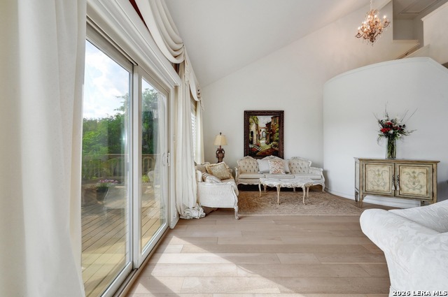 Image 9 of 49 For 11827 Mill Rock Rd