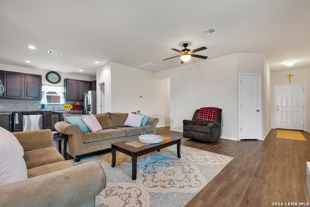 Image 3 of 18 For 2826 High Castle