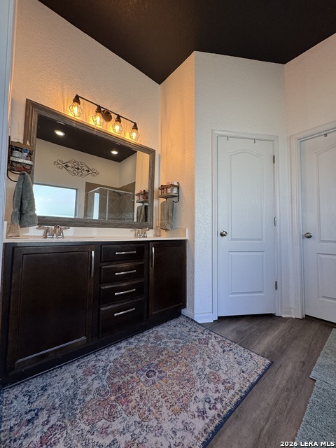 Image 18 of 30 For 13438 Canyon Mdw