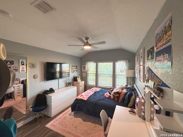 Image 21 of 30 For 13438 Canyon Mdw