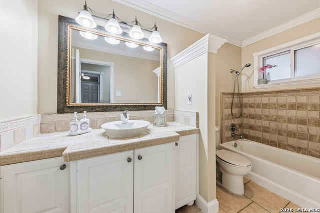 Image 23 of 38 For 5010 Crestwood Dr