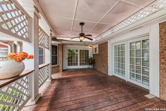 Image 27 of 38 For 5010 Crestwood Dr