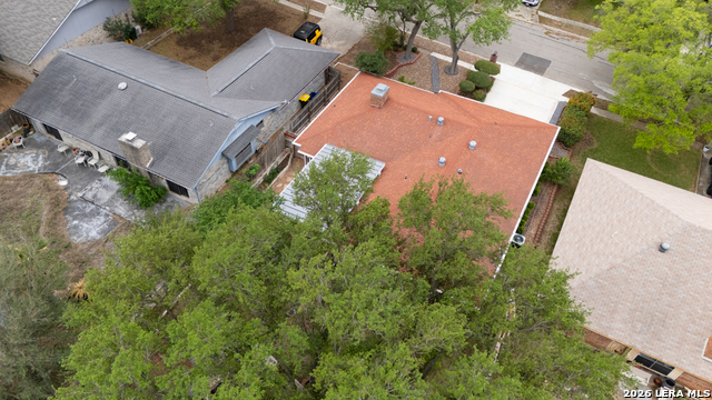 Image 35 of 38 For 5010 Crestwood Dr