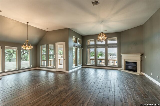 Image 14 of 33 For 560 Chinkapin Trl