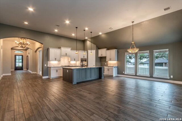 Image 16 of 33 For 560 Chinkapin Trl