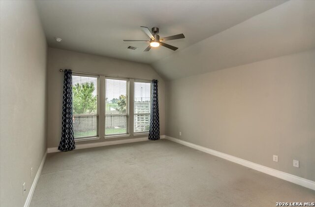 Image 20 of 33 For 560 Chinkapin Trl