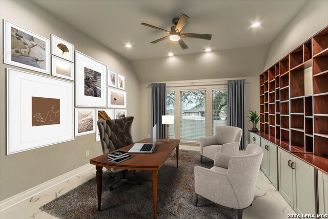 Image 7 of 33 For 560 Chinkapin Trl