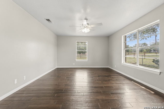 Image 18 of 42 For 124 Home Pl  