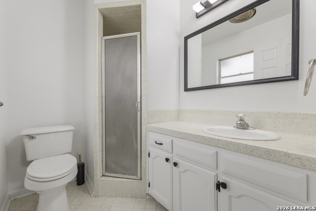 Image 24 of 42 For 124 Home Pl  