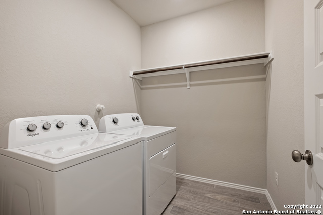 Image 7 of 23 For 259 Kinsley Way