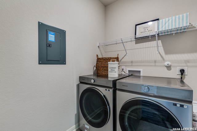 Image 21 of 35 For 12918 Lilly Pass