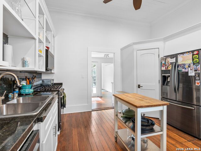 Image 15 of 29 For 213 Sadie Street