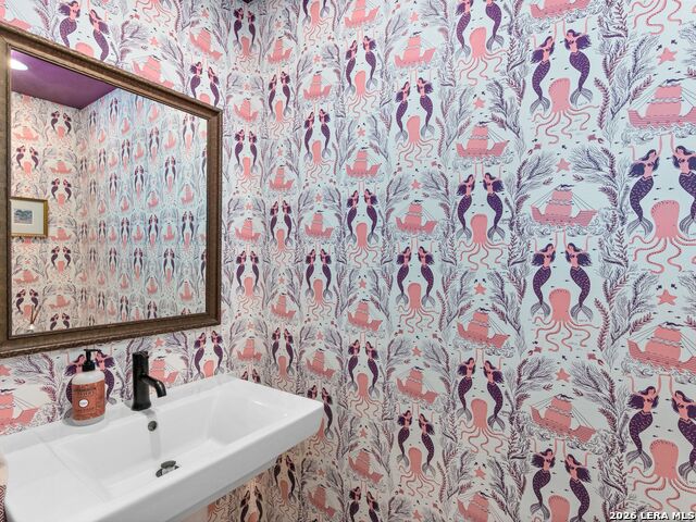 Image 18 of 29 For 213 Sadie Street